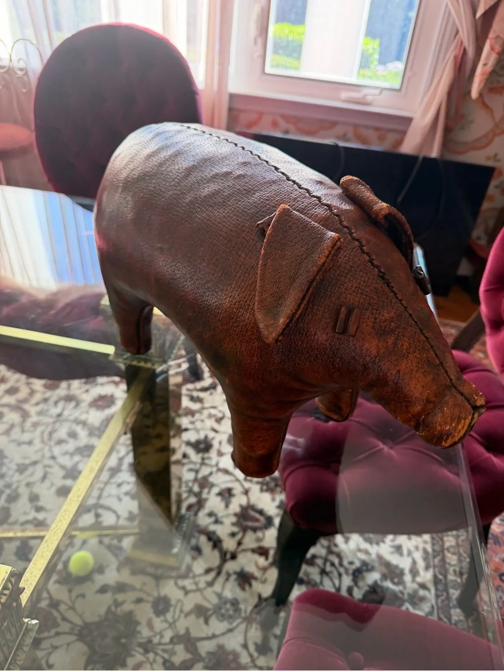 Vintage-Style Brown Leather Pig Accent - Home Dining Decor